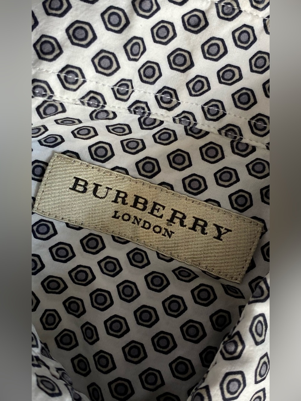 Burberry Black & White Geometric Short-Sleeve Button-Up Blouse - Picture 13 of 13